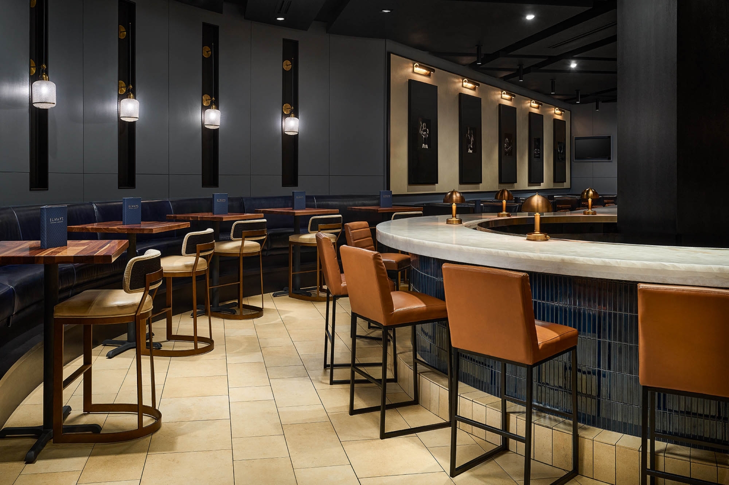 Restaurant/Bar
